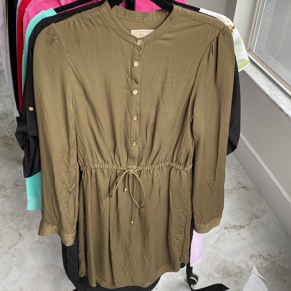 Gorgeous silky Michael Kors dress